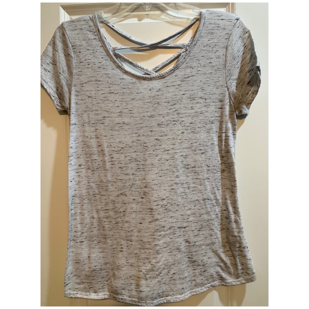 Gray tee with scrappy back